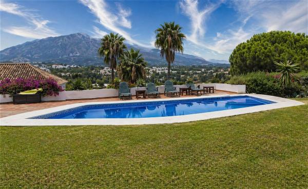 Casa o chalet independiente en Las Brisas, Marbella photo 1