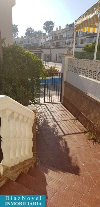 Sale of townhouse in  Chalet adosado en Calle Alta Mar, 10, Lo Cea - Los Cortijos, Rincón de la Victoria , Rincón de la Victoria photo 2