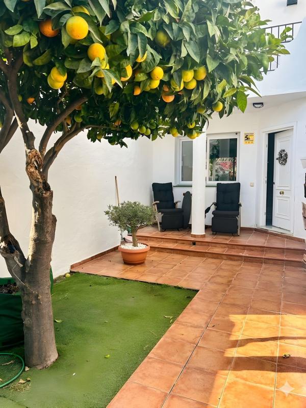 Venta de chalet adosado en Chalet adosado en Nueva Andalucía, Marbella , Marbella photo 4