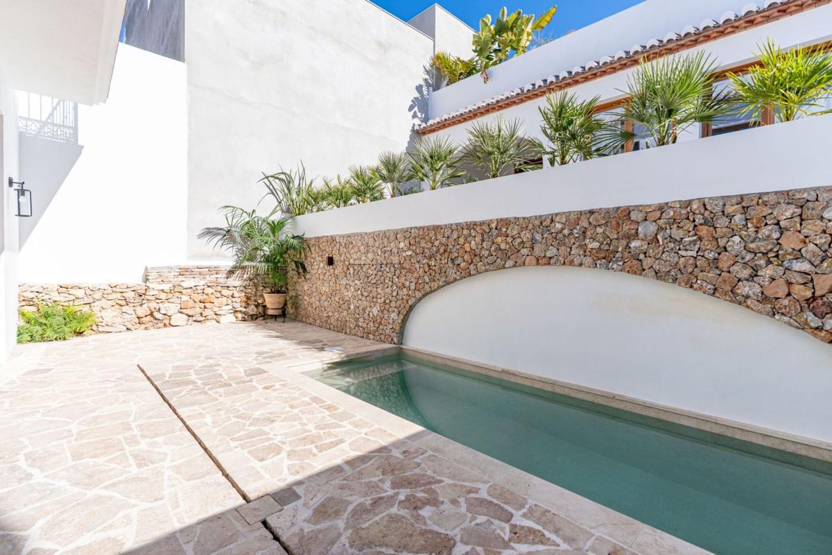 Sale of townhouse in  Chalet adosado en Calle Herrera Oria, 12, Centro, Nerja , Nerja photo 2