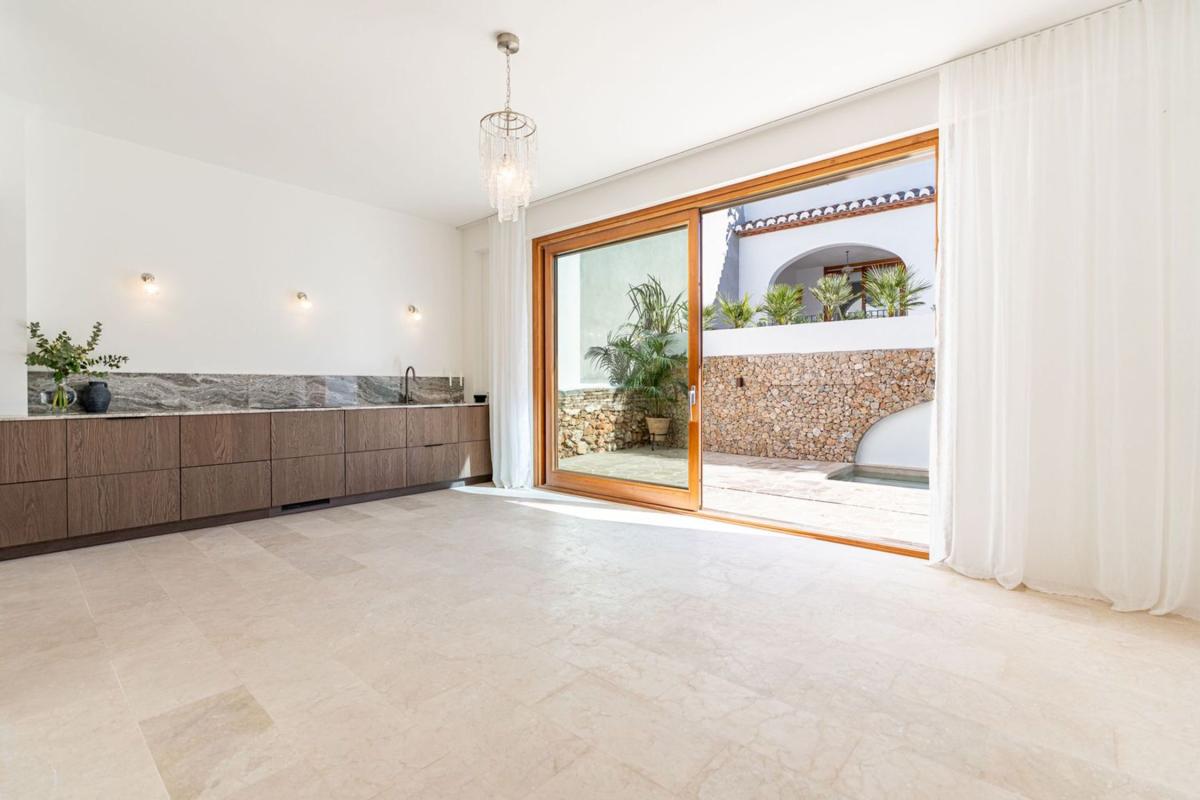 Sale of townhouse in  Chalet adosado en Calle Herrera Oria, 12, Centro, Nerja , Nerja photo 4