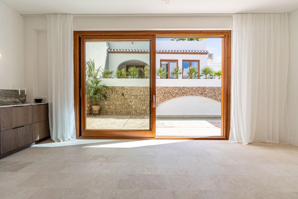 Sale of townhouse in  Chalet adosado en Calle Herrera Oria, 12, Centro, Nerja , Nerja photo 5
