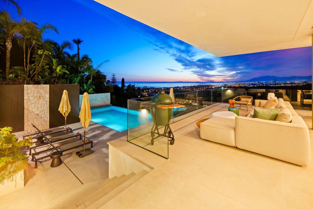 Properties for sale and rent in Spain photo 3