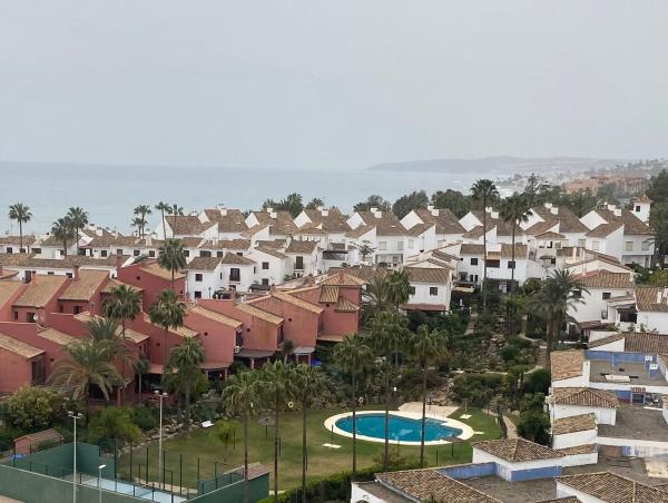 Chalet adosado en Bahia Azul, 152, Guadalobón, Estepona thumbnail 2