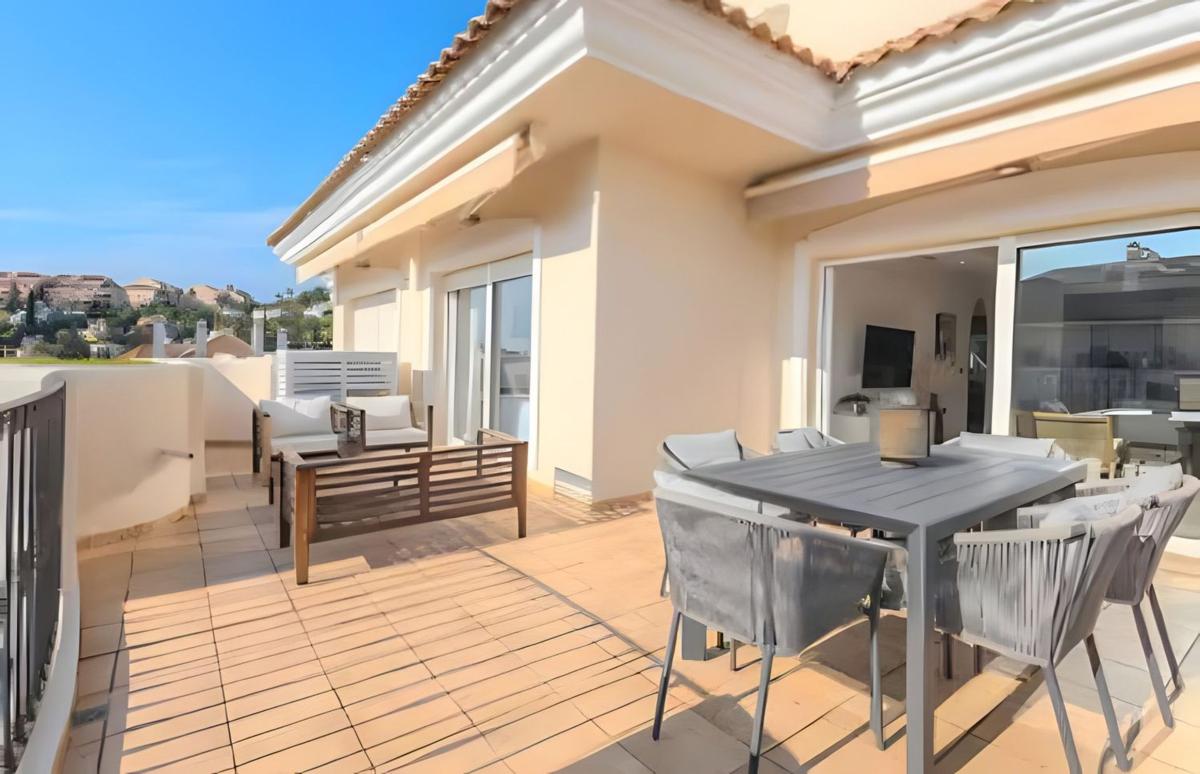 Sprzedaż mieszkania w Piso en Nueva Andalucía, Marbella, Marbella
 photo 3