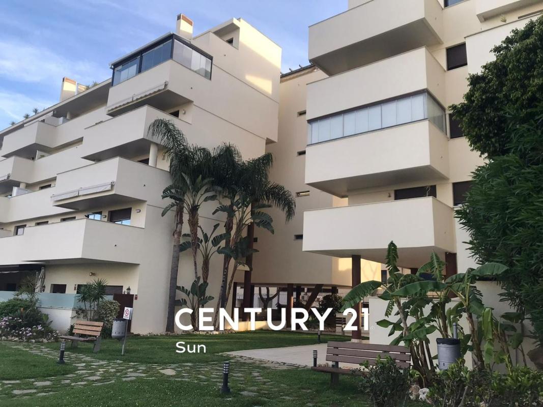 Venta de piso en Piso en Las Mesas, 17, Huerta Nueva, Estepona, Estepona
photo 2