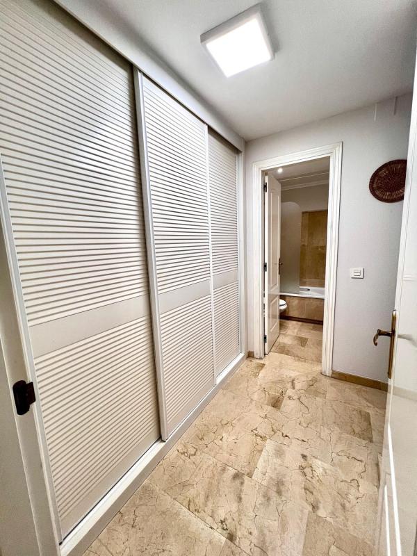 Sprzedaż mieszkania w Piso en Avenida de Barcelona, 1, Linda Vista-Nueva Alcántara-Cortijo Blanco, Marbella, Marbella
photo 4
