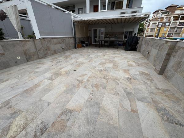 Duplex na sprzedaż w Dúplex en Avenida de Colon, 1023, Paseo Marítimo de Levante, Vélez-Malaga, Vélez-Málaga thumbnail 1