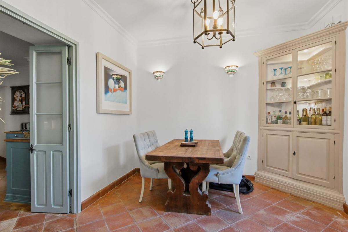 Venta de chalet adosado en Chalet adosado en Centro, Estepona , Estepona photo 4