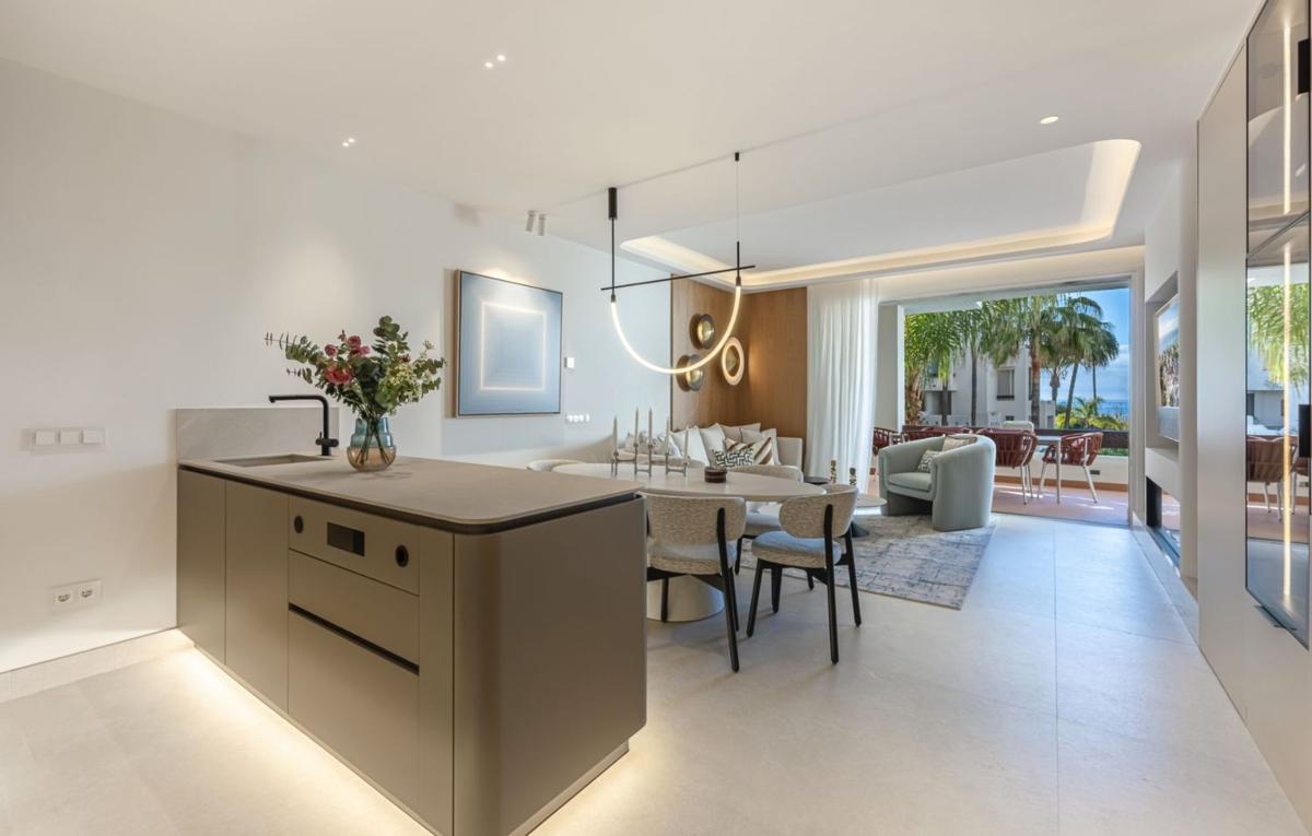 Venta de piso en Piso en Urbanizacion Bahia Del Velerin, 1, El Velerín, Estepona, Estepona
photo 5