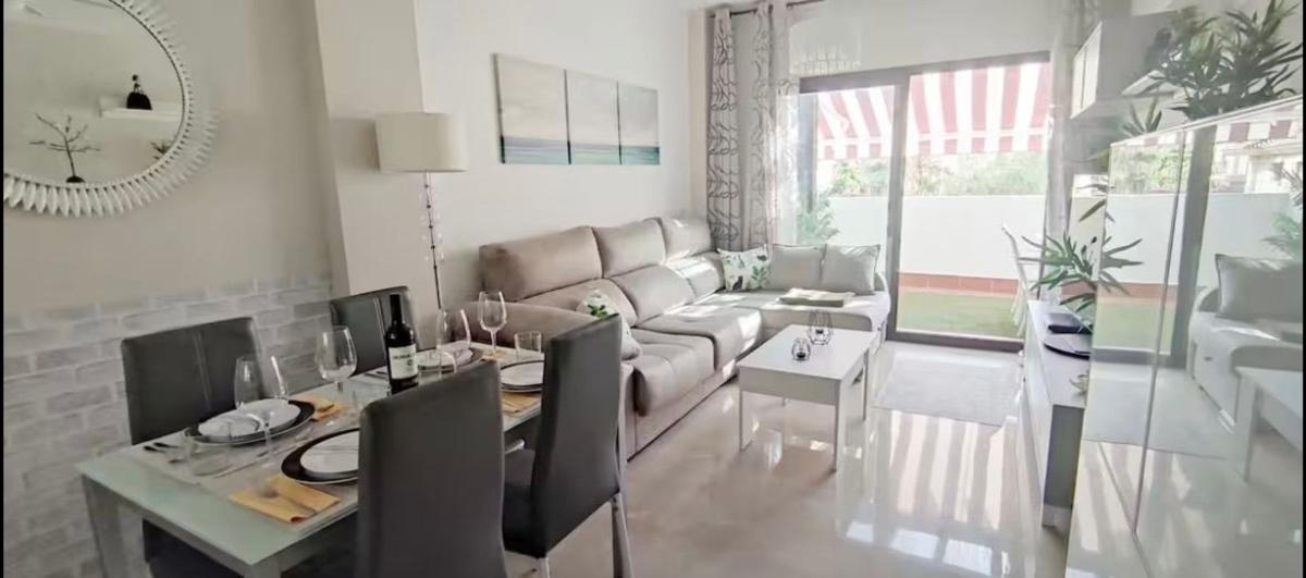 Venta de piso en Piso en Calle Granate, 2, Riviera del Sol, Mijas, Mijas
photo 1