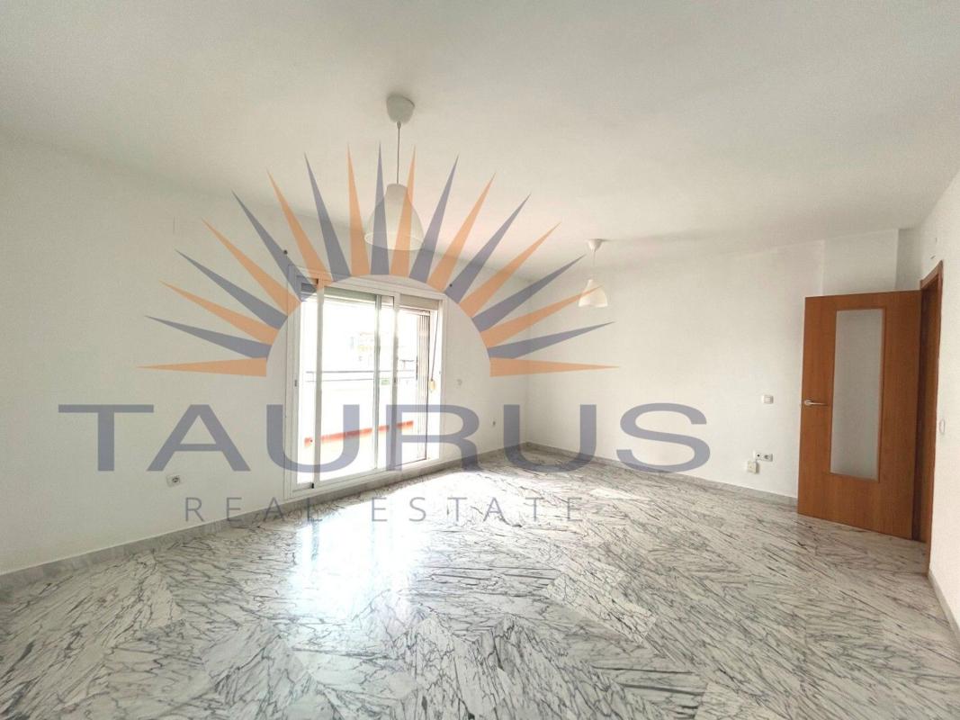 Продажа квартиры на Piso en Norte - Barrio del Pilar - El Reñidero, Vélez-Malaga, Велес-Малага
 photo 4