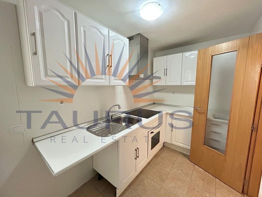 Продажа квартиры на Piso en Norte - Barrio del Pilar - El Reñidero, Vélez-Malaga, Велес-Малага
 photo 5
