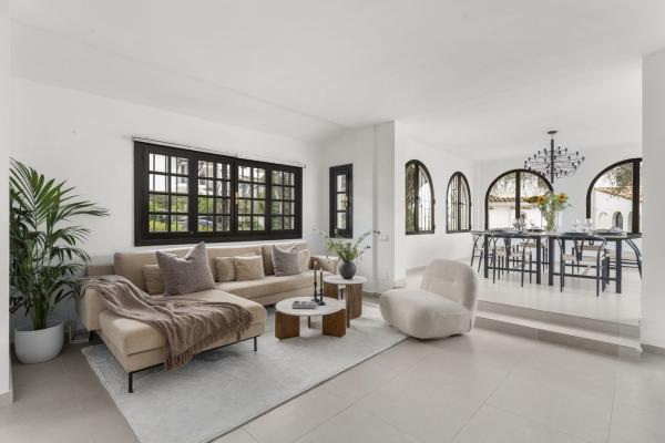 Sale of flat in Piso en Urbanizacion n Andal a Blanco, 18, Nueva Andalucía, Marbella, Marbella
 photo 1
