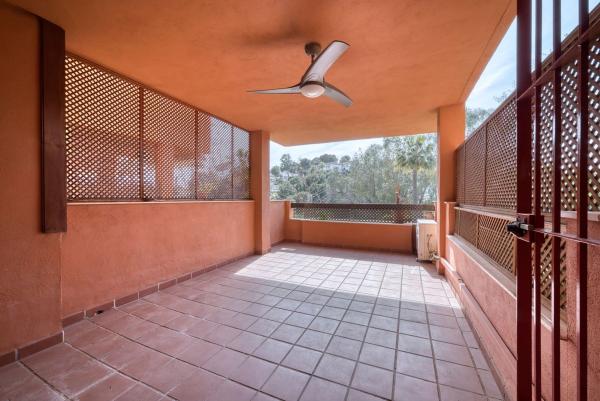 Sale of flat in Piso en Urbanizacion Reserva 2 Fase, 34, Reserva de Marbella, Marbella, Marbella
photo 1