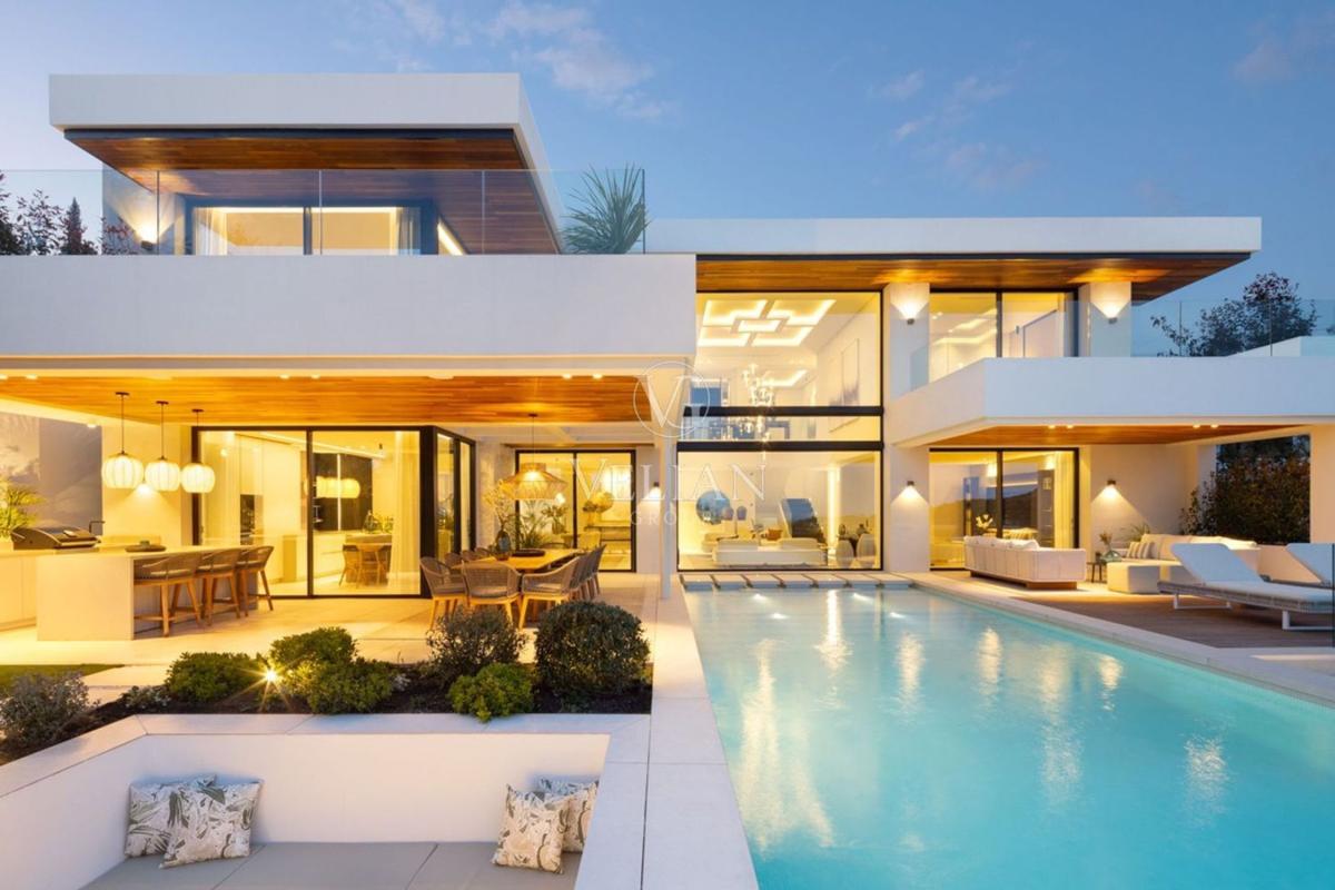 Properties for sale and rent in Spain photo 3