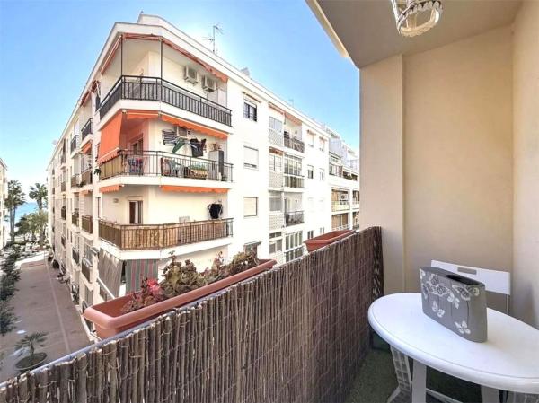 Sprzedaż mieszkania w Piso en Calle San Roque, Puerto de Estepona, Estepona, Estepona
 photo 1
