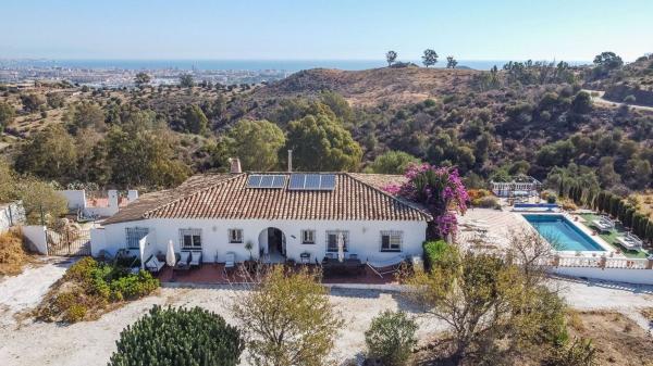 Casa o chalet independiente en Diseminado la Rosa, Hipódromo - Cerrado del Águila, Mijas thumbnail 2