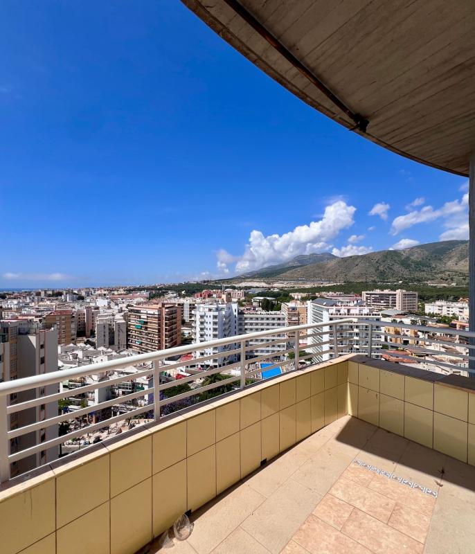Продажа пентхауса на Ático en Manantiales - Estación de Autobuses, Torremolinos, Торремолинос photo 3
