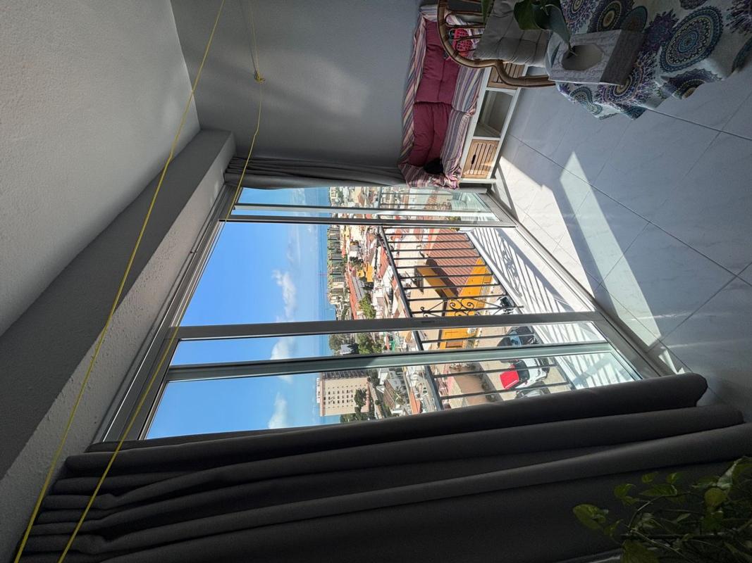 Venta de piso en Piso en El Palo, Málaga, Málaga
photo 1