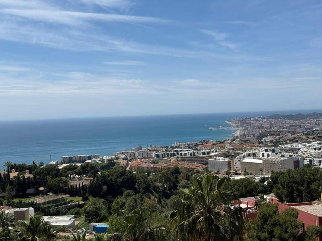 Sale of apartment in Piso en Los Nadales - Tio Charles, Benalmádena, Benalmádena
photo 1