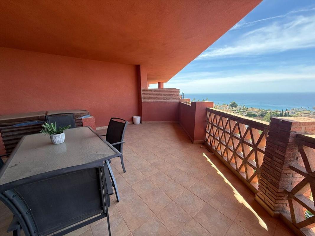 Sale of apartment in Piso en Los Nadales - Tio Charles, Benalmádena, Benalmádena
photo 4