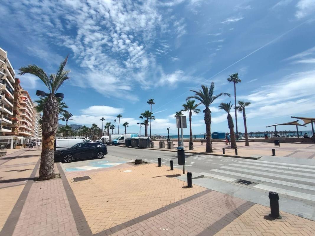 Venta de piso en Piso en Boliches De Los, Playa de los Boliches, Fuengirola, Fuengirola
photo 1