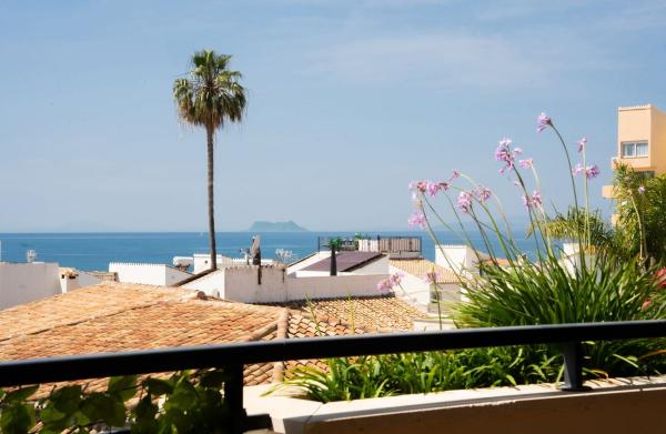 Venta de piso en Piso en Avenida del Pirata, 2, Guadalmansa, Estepona, Estepona
 photo 3