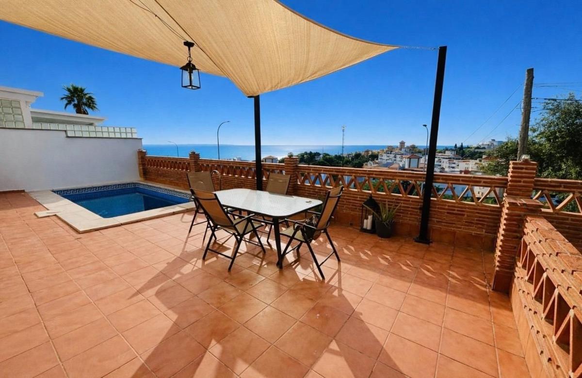 Properties for sale and rent in Spain photo 2