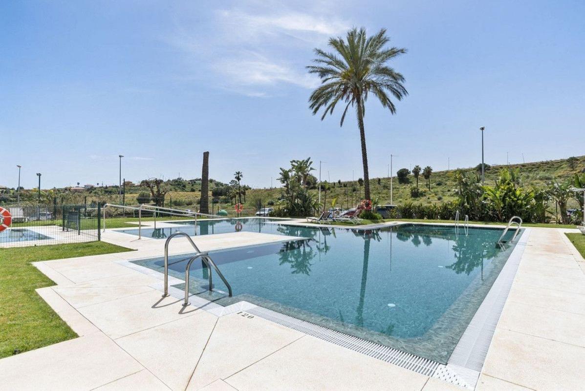 Sale of apartment in Piso en Calle Valle del Sil Urbanización Lagar Martell, 9 C, La Cala Golf - Lagar Martell, Mijas, Mijas
photo 1