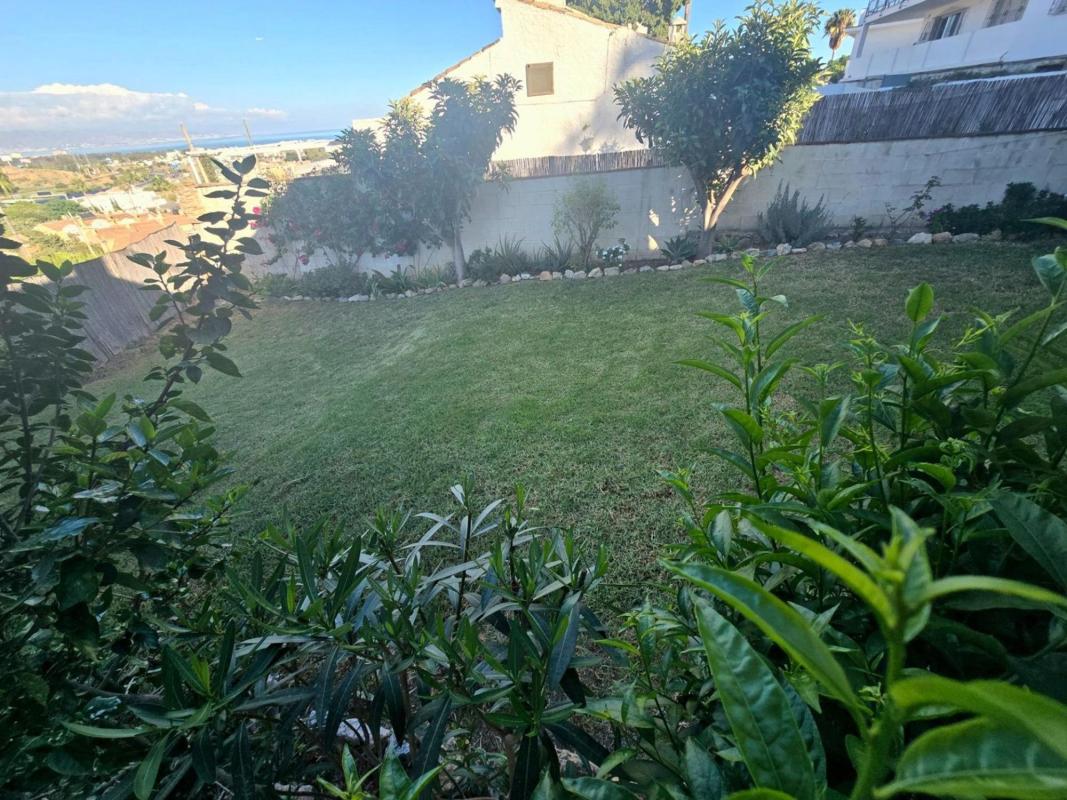 Properties for sale and rent in Spain photo 2