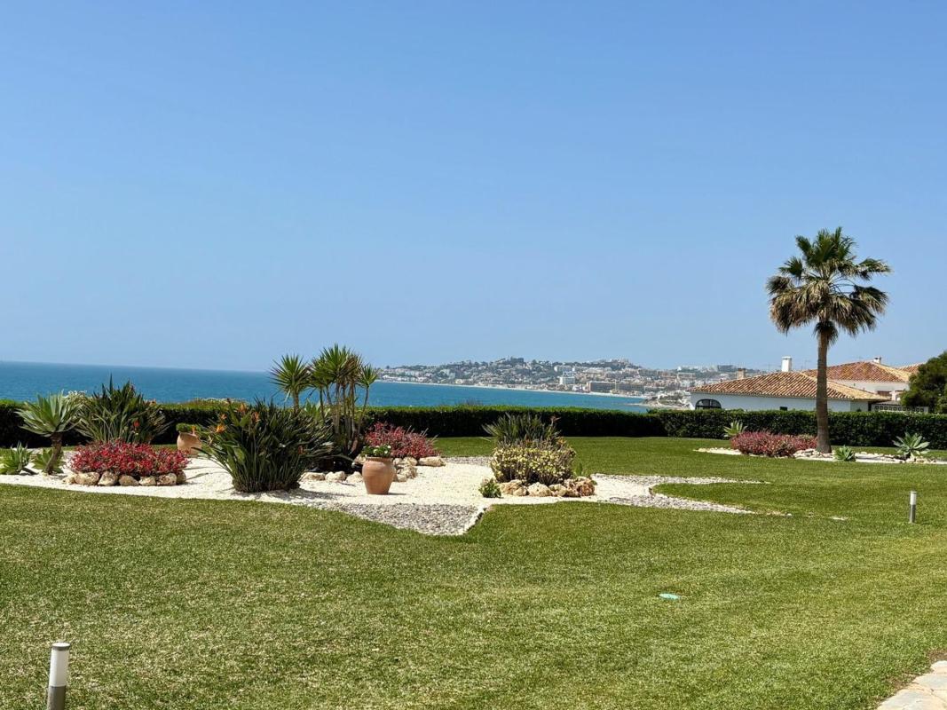 Venta de piso en Piso en Calle Nogal, Calaburra - Chaparral, Mijas, Mijas
photo 4