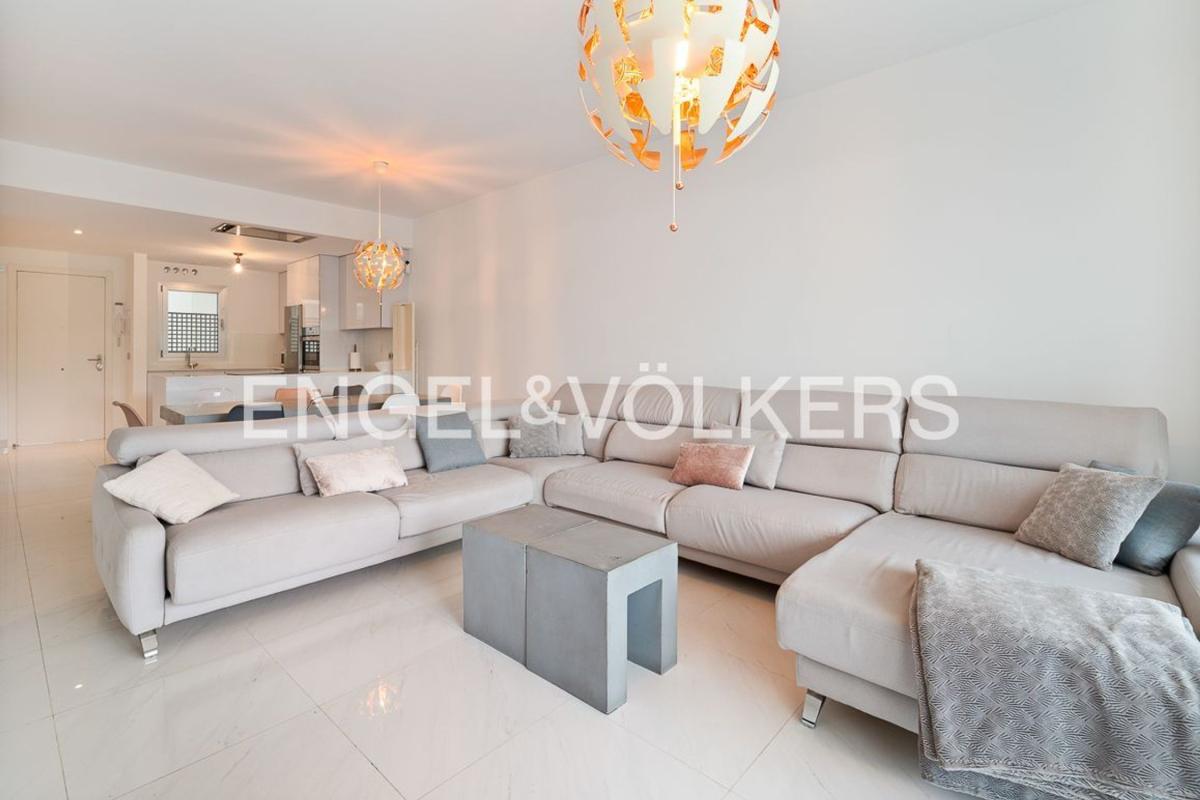 Venta de piso en Piso en Avenida de Bel-Air, Bel-Air, Estepona, Estepona
photo 5