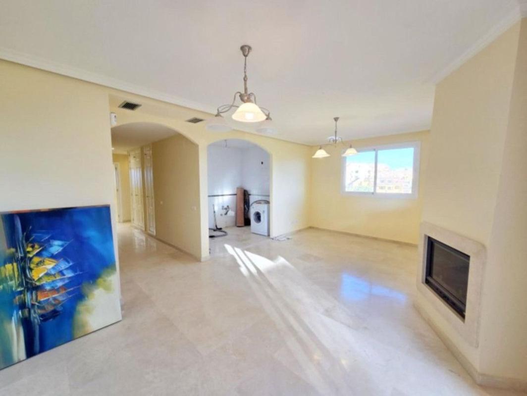 Sale of apartment in Piso en Urbanizacion Duquesa Fairways, 2 D, La Duquesa, Manilva, Manilva
photo 4