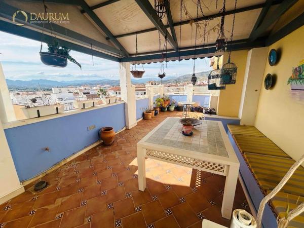 Chalet pareado en Calle Pancho López, Centro Ciudad - El Carmen, Vélez-Malaga photo 1