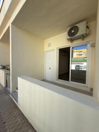 Продажа квартиры на Piso en Arroyo de la Miel, Benalmádena, Бенальмадена
 photo 1