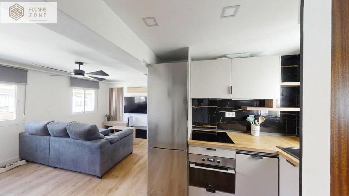 Продажа квартиры на Piso en Calle Obispo Julio María, Ayuntamiento, Torremolinos, Торремолинос
photo 4