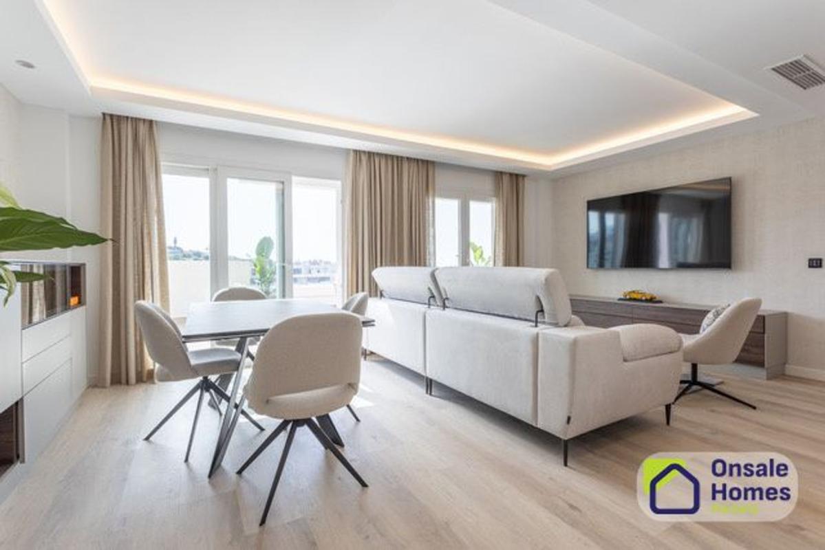 Penthouse sale in Ático en Calle Miguel Delibes, Rodeo Alto-Guadaiza-La Campana, Marbella, Marbella photo 5