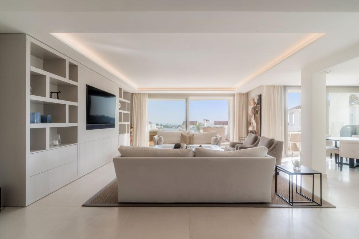 Venta de piso en Piso en Los Naranjos, Marbella, Marbella
 photo 2