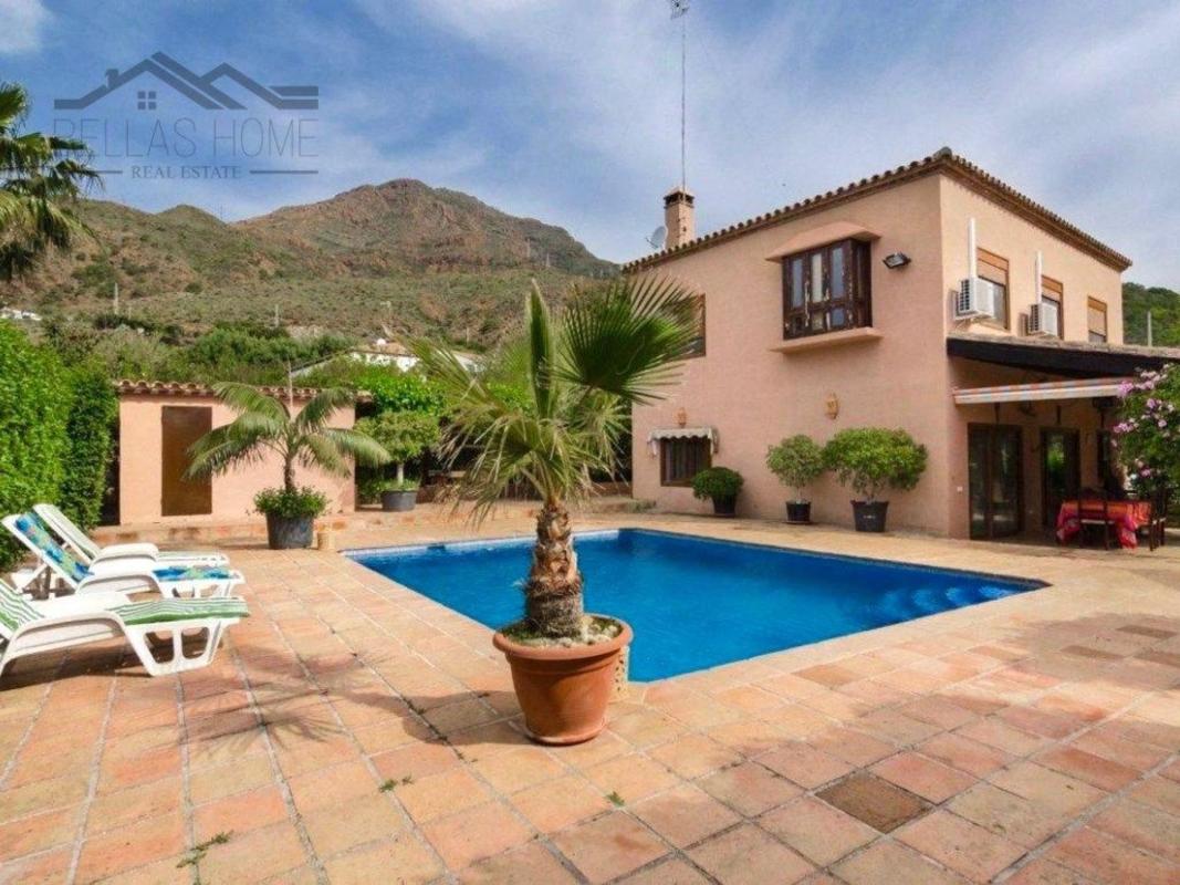 Properties for sale and rent in Spain photo 1