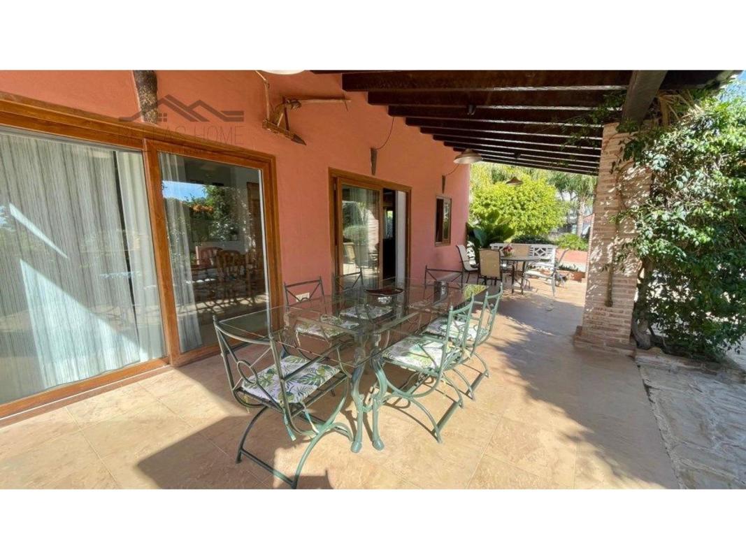 Properties for sale and rent in Spain photo 3