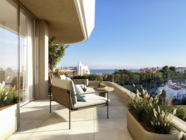 Casa o chalet independiente en Urbanización Altos de Guadalobon, Seghers, Estepona photo 4