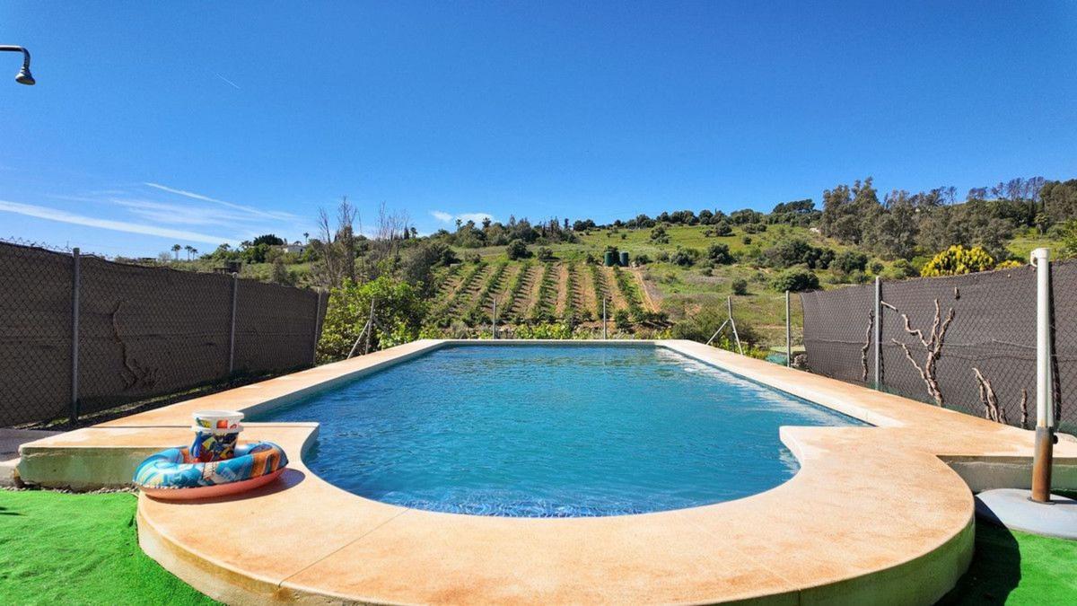 Properties for sale and rent in Spain photo 3