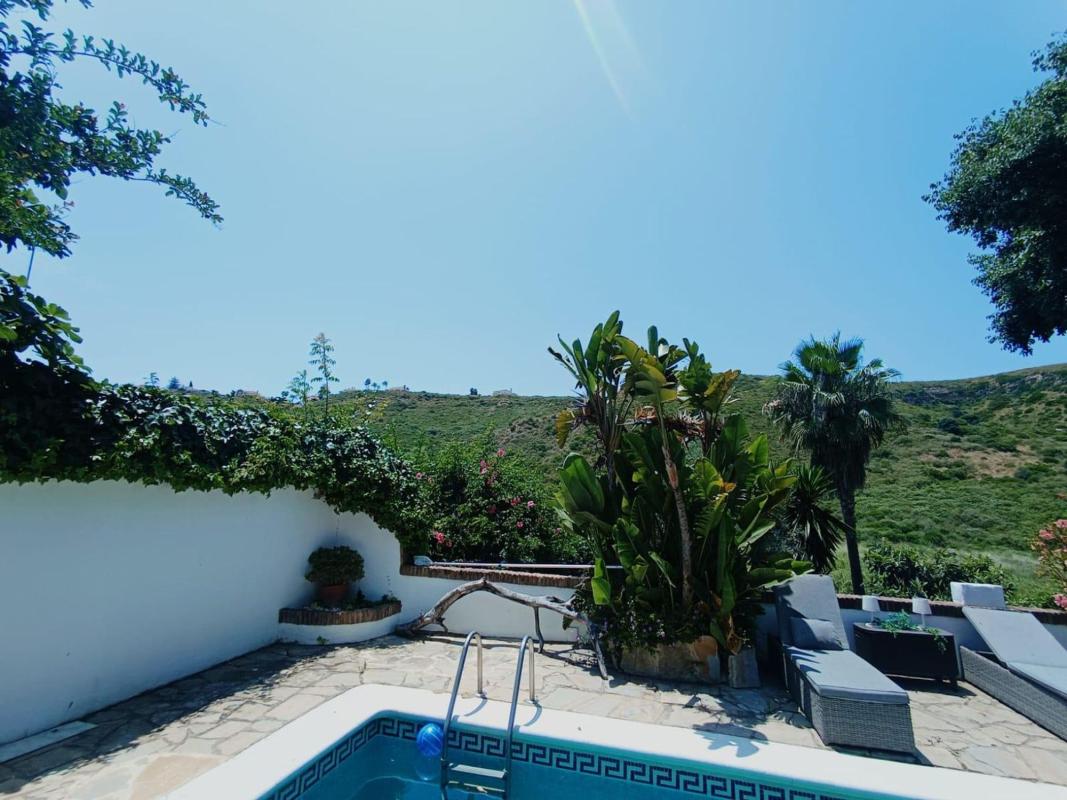 Properties for sale and rent in Spain photo 1