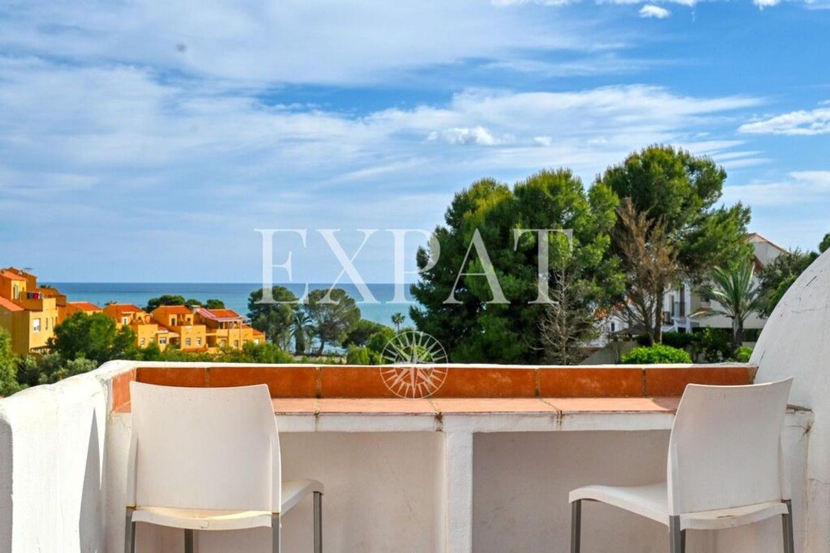 Продажа таунхауса в Chalet adosado en Benajarafe, Vélez-Malaga , Велес-Малага photo 2