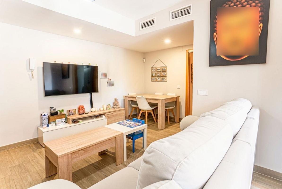 Продажа квартиры на Piso en Calle Campo de la Iglesia, Benajarafe, Vélez-Malaga, Велес-Малага
 photo 2