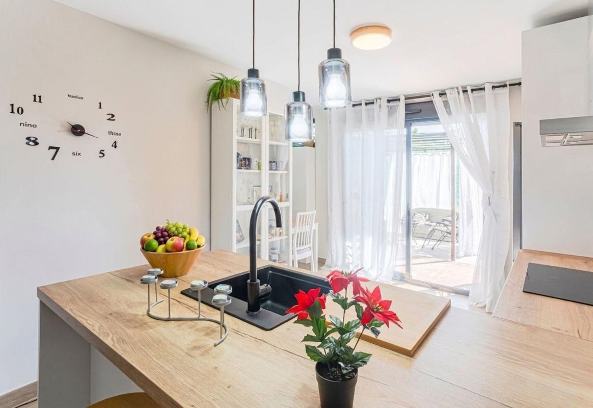Продажа квартиры на Piso en Calle Campo de la Iglesia, Benajarafe, Vélez-Malaga, Велес-Малага
 photo 5