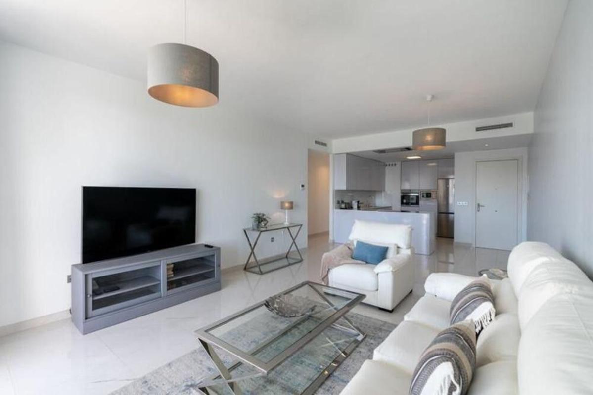 Venta de piso en Piso en Avenida de Bel-Air, Bel-Air, Estepona, Estepona
photo 5