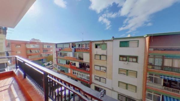 Sale of flat in Piso en Divina Pastora, Marbella, Marbella
 photo 3