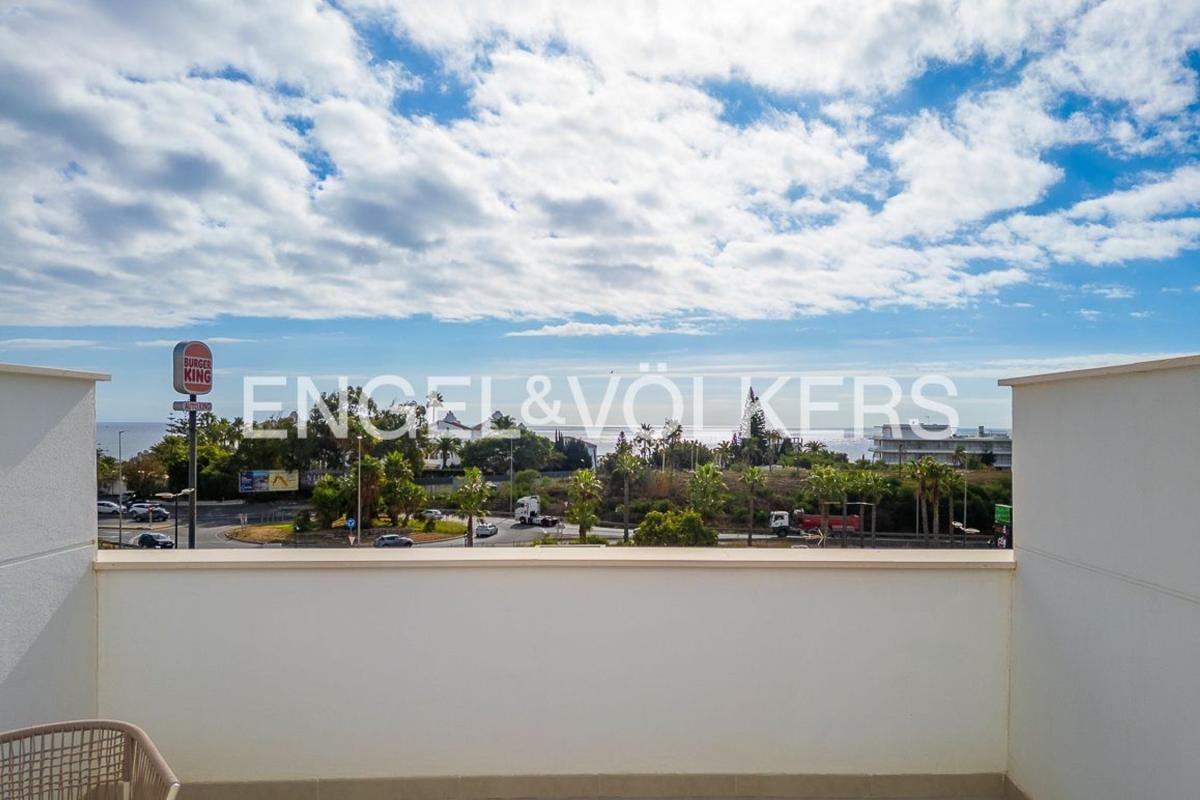 Sprzedaż mieszkania w Piso en Avenida Blas de Lezo, Guadalobón, Estepona, Estepona
 photo 2